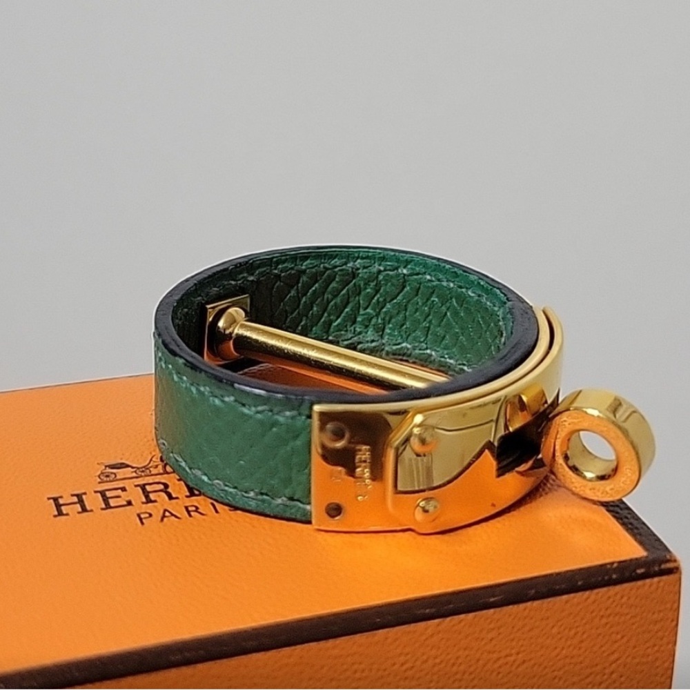 💜SOLD💜 HERMÈS Kelly Scarf Ring with Python effect leather